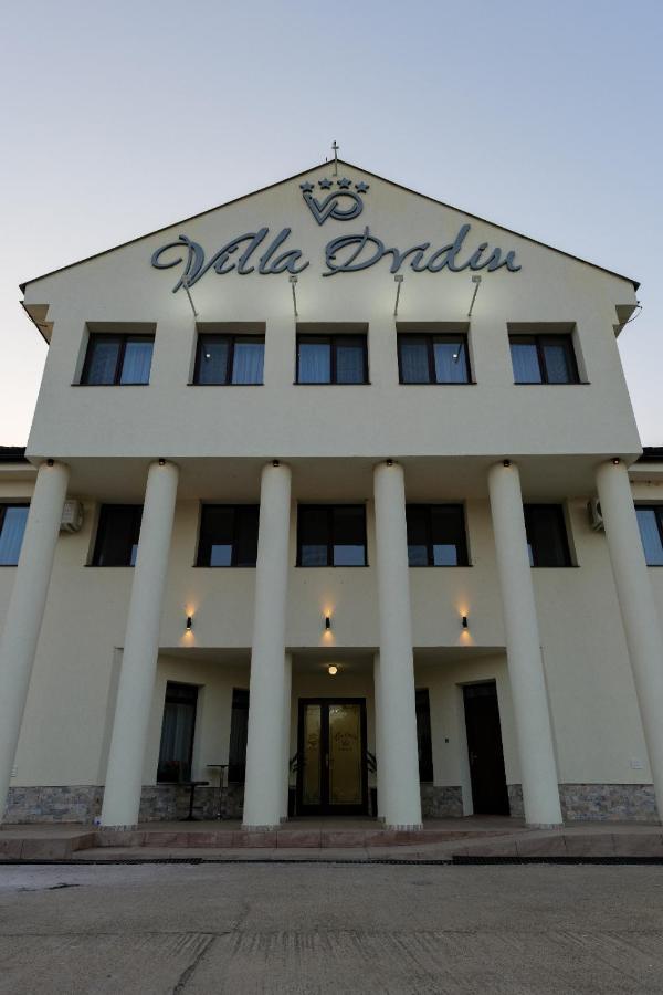 Hotel Villa Ovidiu Drobeta Turnu Severin Exterior photo